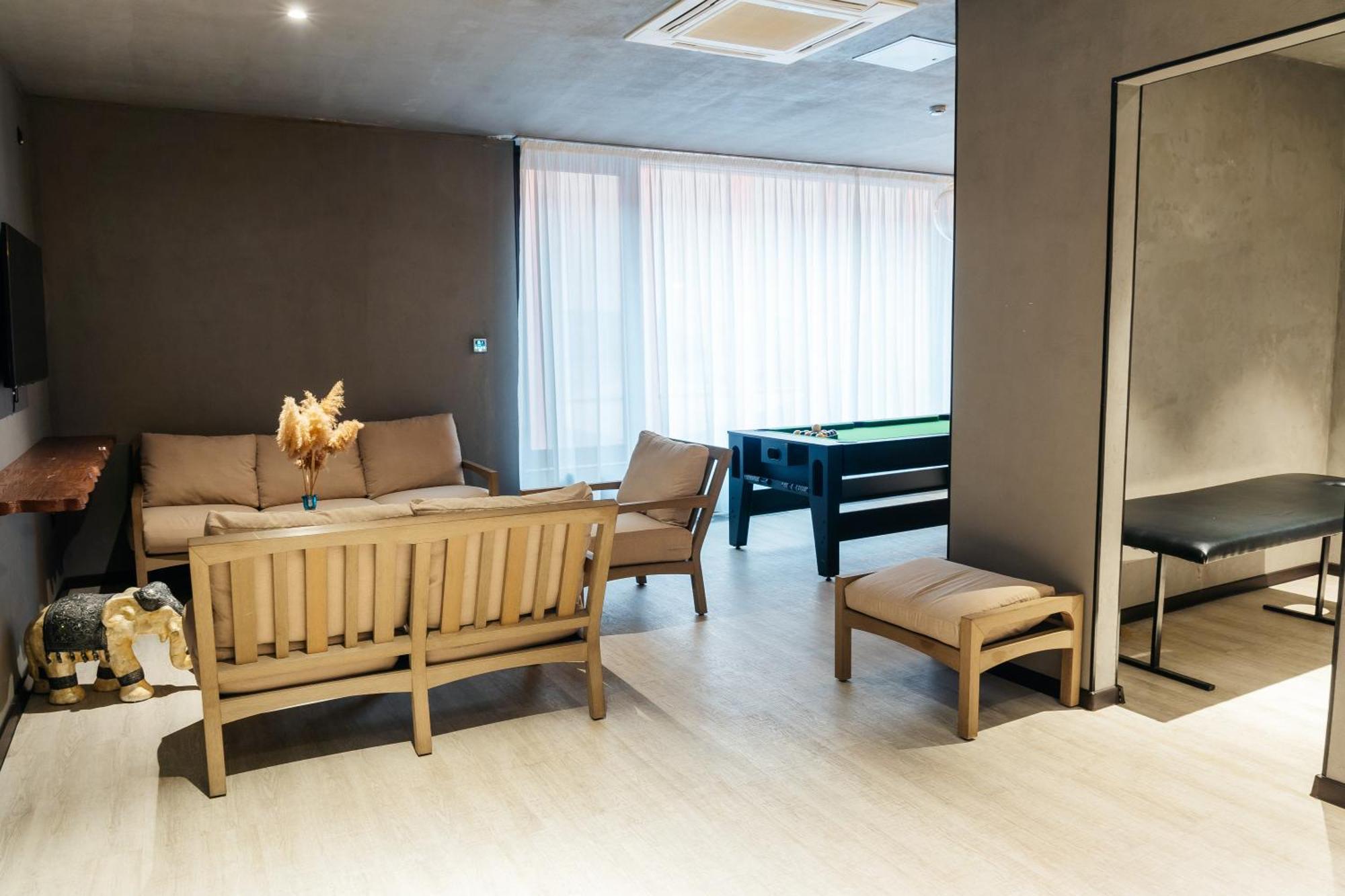 ABK Hotel Atiraw Buitenkant foto